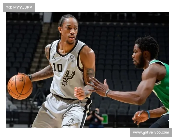 凯尔登·约翰逊替补砍27分,马刺替补席火力碾压湖人 凯尔登·约翰逊替补砍27分,马刺替补席火力碾压湖人